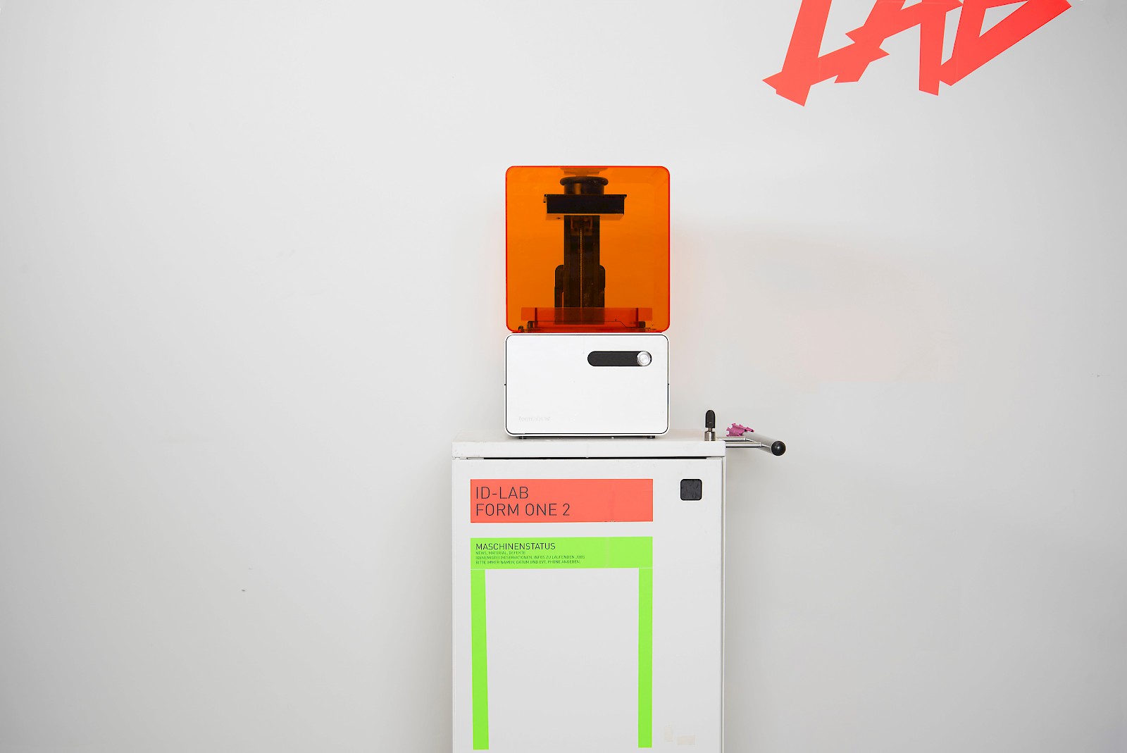 Form1+: hochauflösende 3D Drucker (SLA) für präzise, kleine Modelle